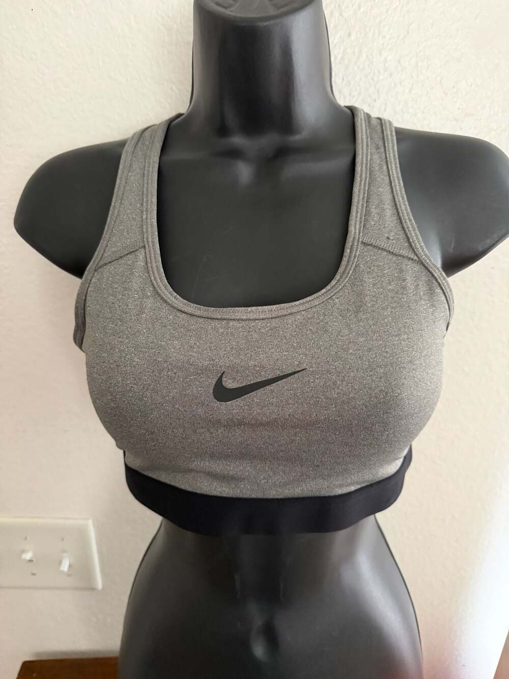 Nike Dri-FIT Sports Bra Size M Gray Black Swoosh Athletic Activewear